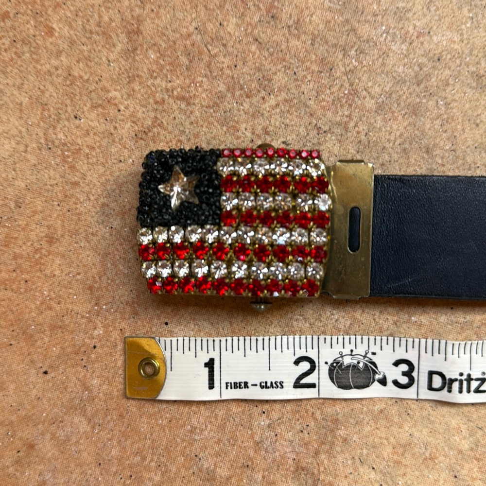 Vintage rhinestone “flag” buckle.